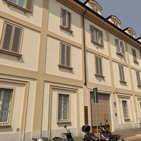 Luxury 1 Bedroom Navigli Loft Милан Экстерьер фото